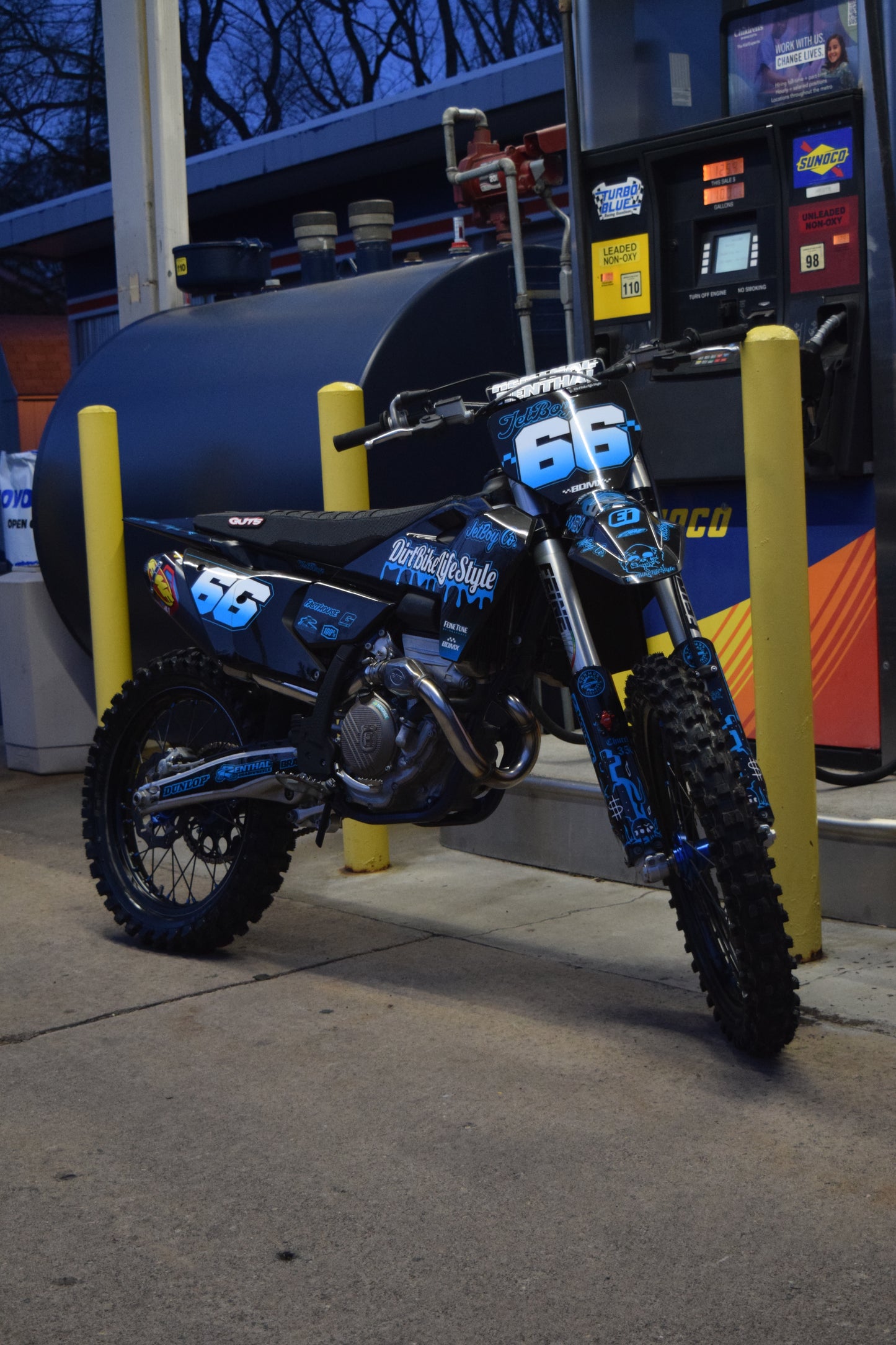 Black Out Mx Graphics Kit