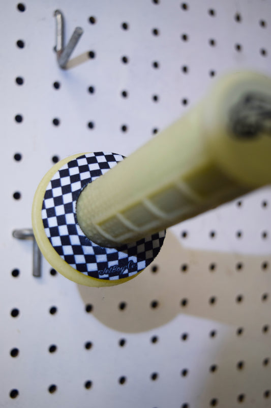 Checker Grip Donuts – Race Day Classic